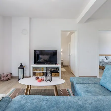 Sandra * مالينسكا