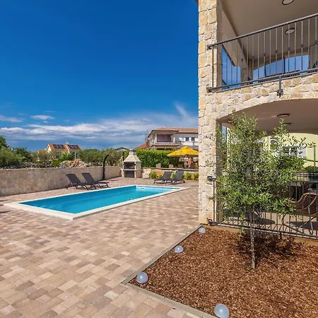 Apartment Sandra Malinska