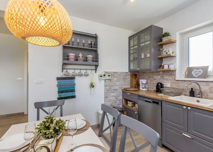 Sandra Апартаменты Малинска