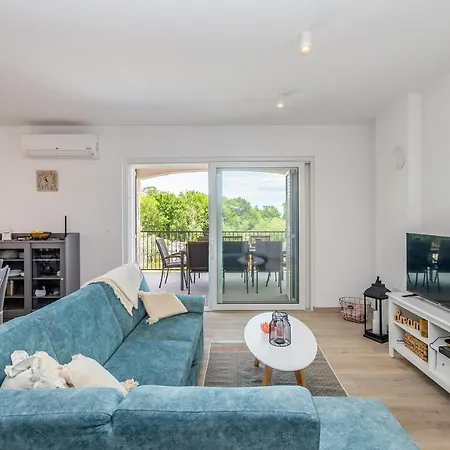 Apartment Sandra *