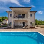 Apartment Sandra